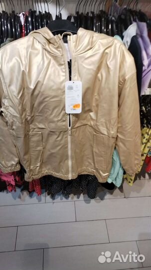 Ветровка для девочки