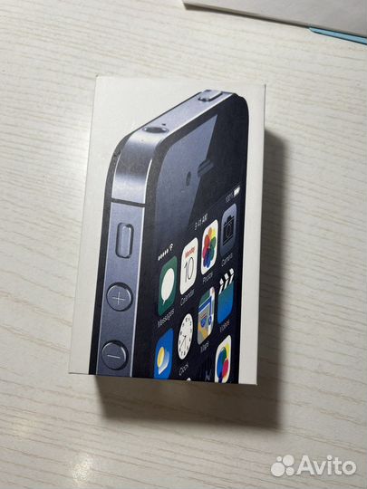 Коробка от iPhone 4s 5s