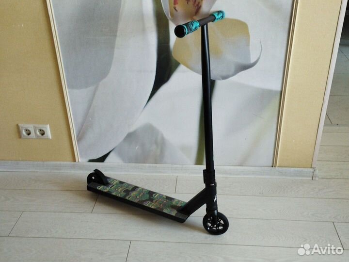 Трюковой самокат Antigraviti Kuraka Urban Scooter