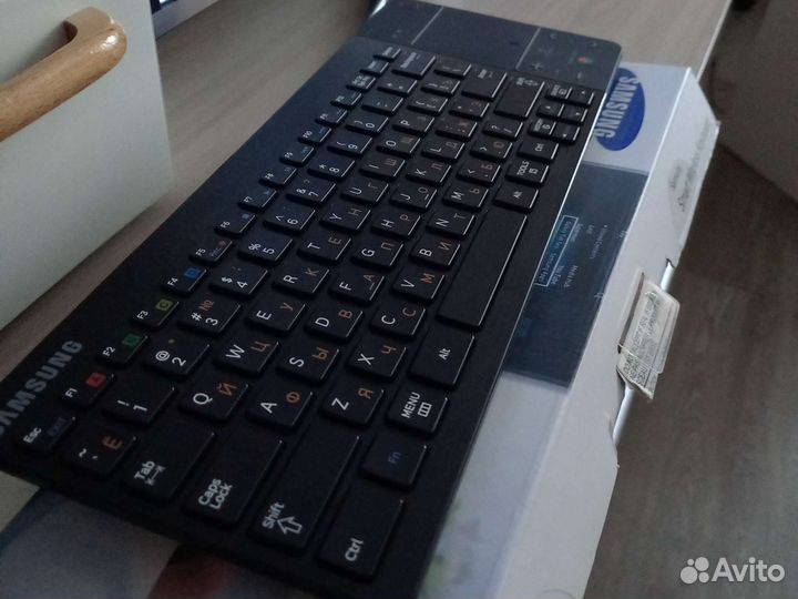 Беспроводная клавиатура