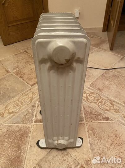 Масляный обогреватель (радиатор). Италия