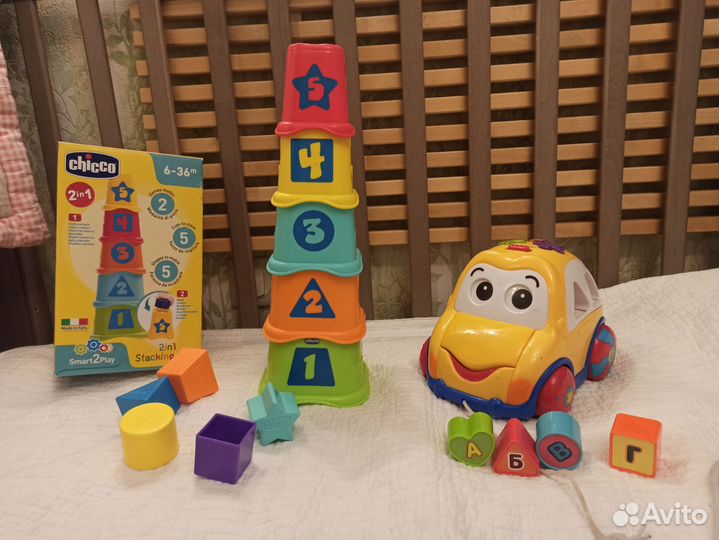 Развивающие игрушки chicco и baby GO пакетом