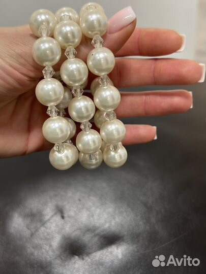 Браслеты на руку жемчуг (бижутерия) 3 шт