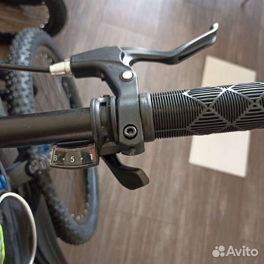 Новыегорно-скоростные26-27,5алюминий,21шимано