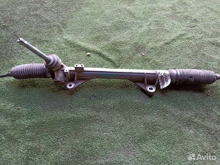 Рулевая рейка Nissan Juke F15