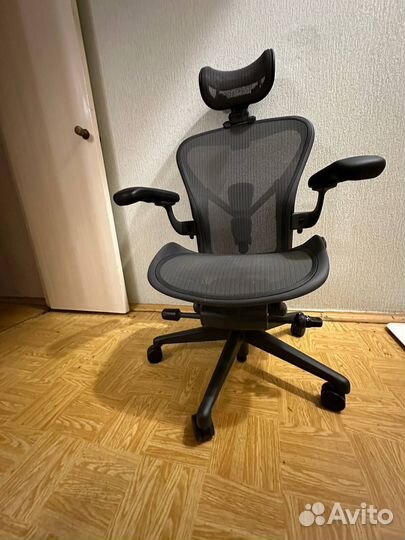 Herman miller aeron размер B