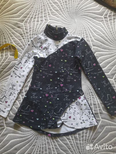 Тренировочный костюм для фигурного катания