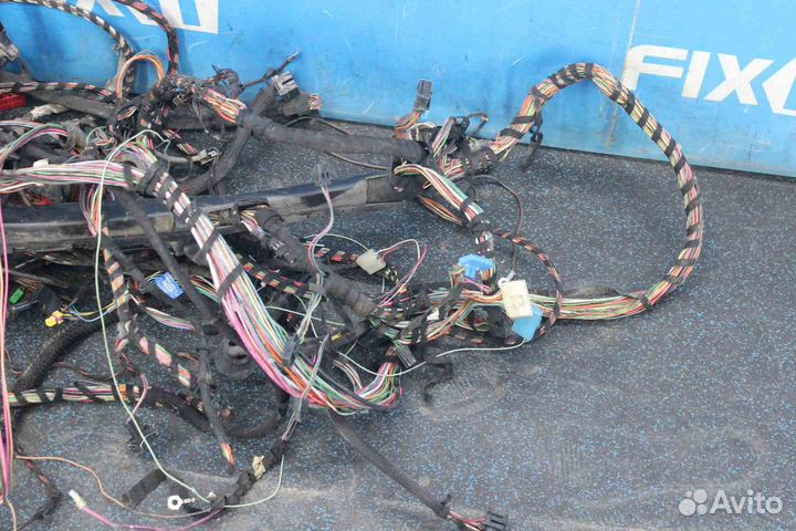 Проводка Mercedes-Benz M-Class (Мерседес М-класс)