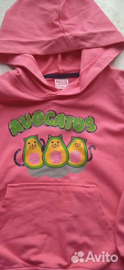 Кофты для девочки 104 110