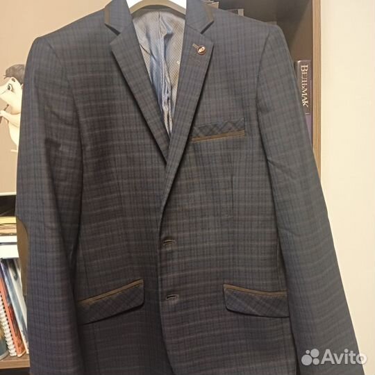 Школьный пиджак