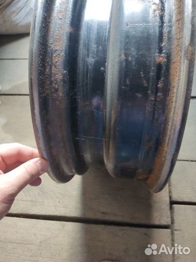 Продам диски на r 15 тойота королла