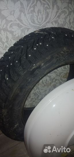 Nokian Tyres Hakkapeliitta 8 185/65 R15 92T