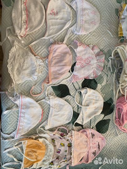 Шапки, чепчики от 0-6 мес