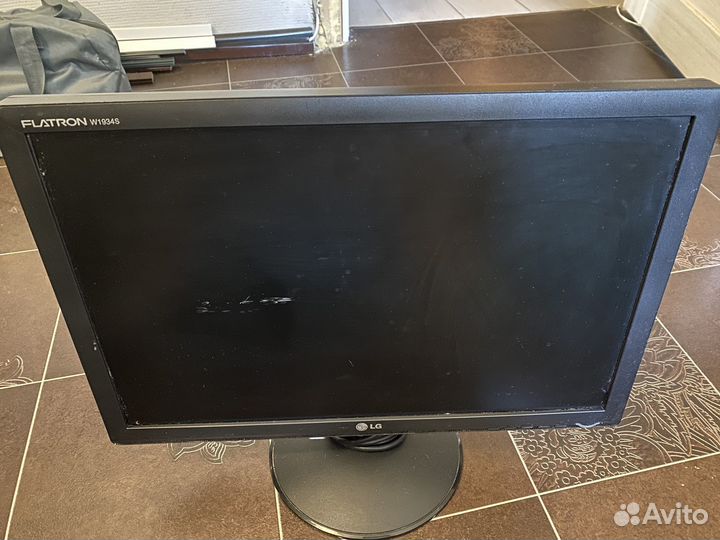 Монитор LG