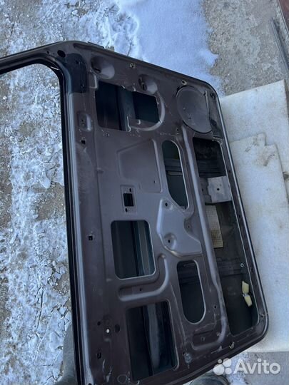 Левая дверь niva urban