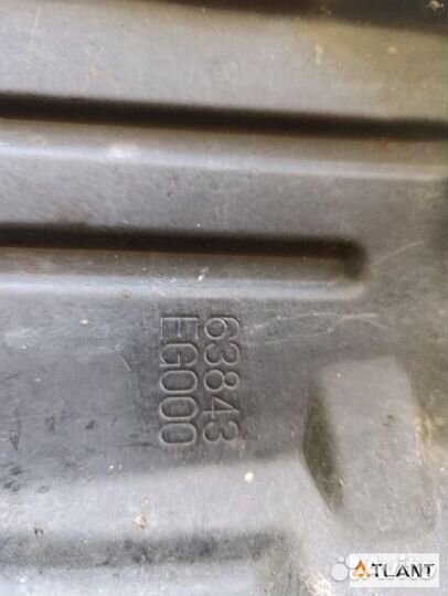 Подкрылок передний левый nissan fuga