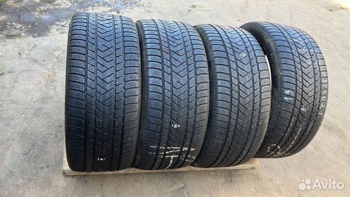 Pirelli Scorpion Winter 285/40 R21