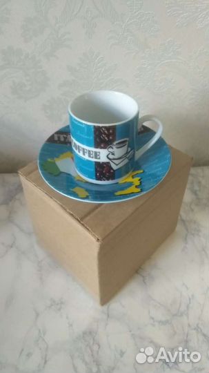 Кофейная чашечка и блюдце страны