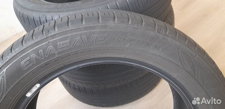 Dunlop Enasave EC300+ 195/60 R17 90H