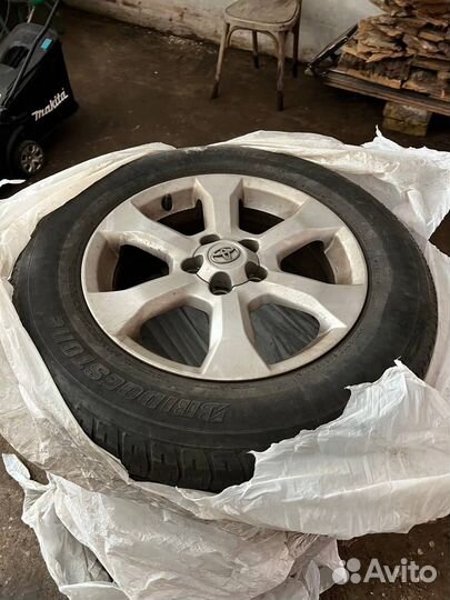 Диски шины (колеса в сборе) Toyota Rav4 225 65 17