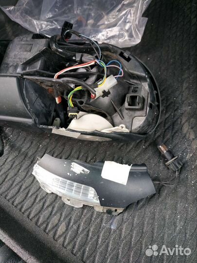 Зеркало левое оригинал тигуан 1 рес 5N1857501AH