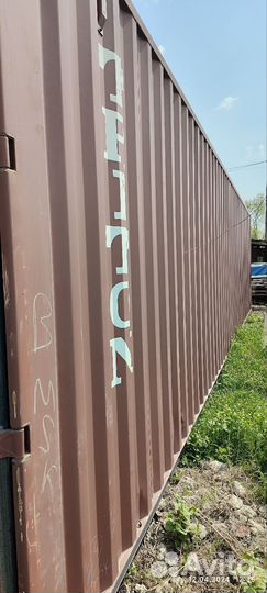 Контейнер 40 футов высокий