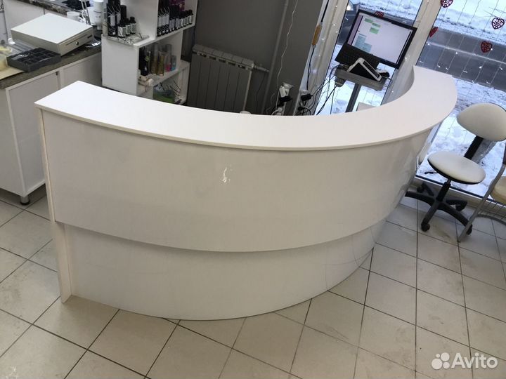 Ресепшен. Стойка Администратора. Новая. Двухуровне