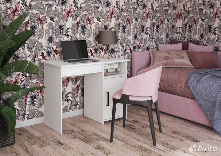 Письменный стол 