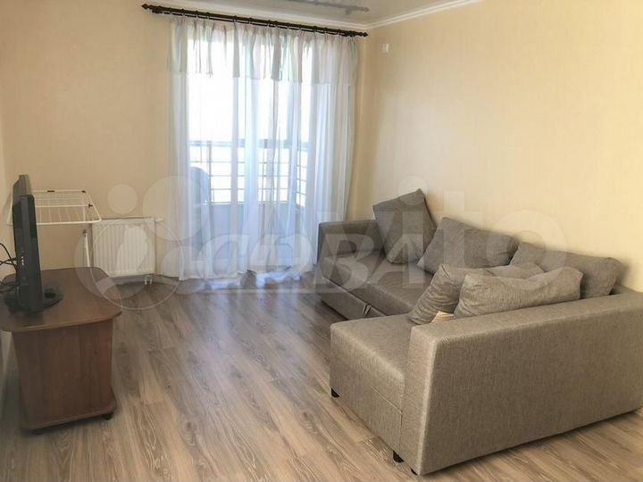 2-к. квартира, 60 м², 13/17 эт.