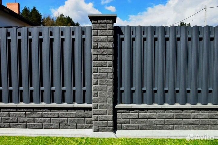 Металлический штакетник для забора