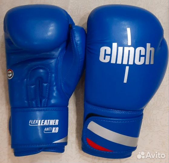 Боксерские перчатки 10 oz clinch