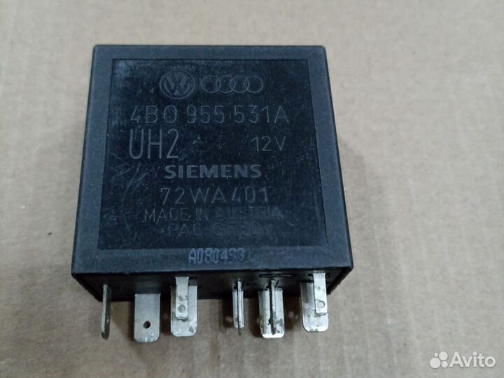 Audi Skoda реле стеклоочистителя