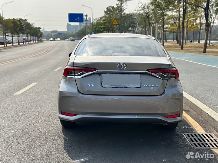 Toyota Corolla 1.2 CVT, 2020, 45 000 км