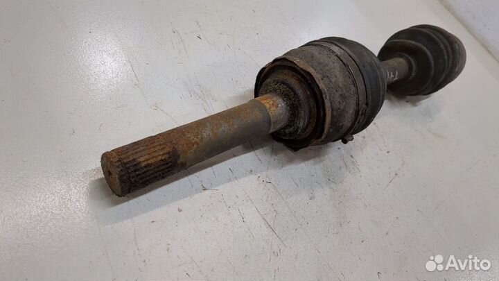 Полуось левая передняя Mitsubishi Montero Sport / Pajero Sport