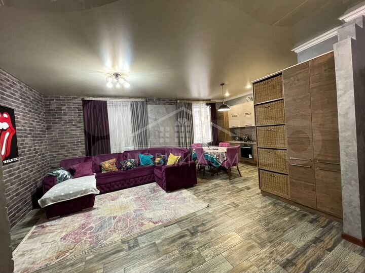 3-к. квартира, 88 м², 1/8 эт.