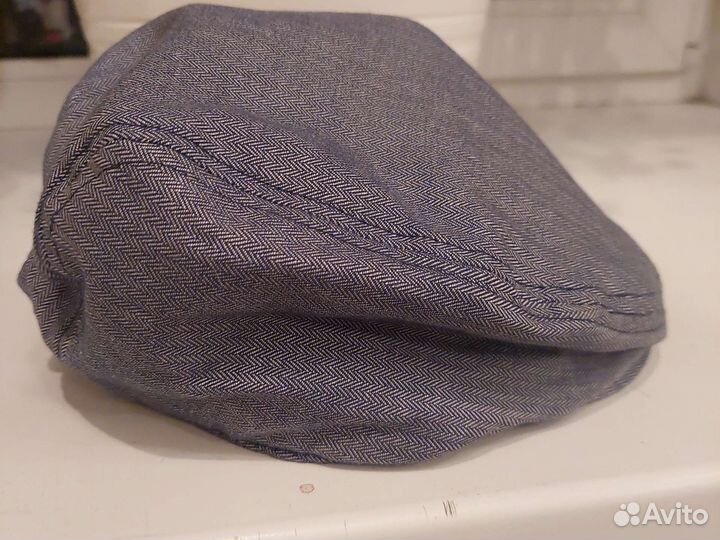 Кепка новая Zara