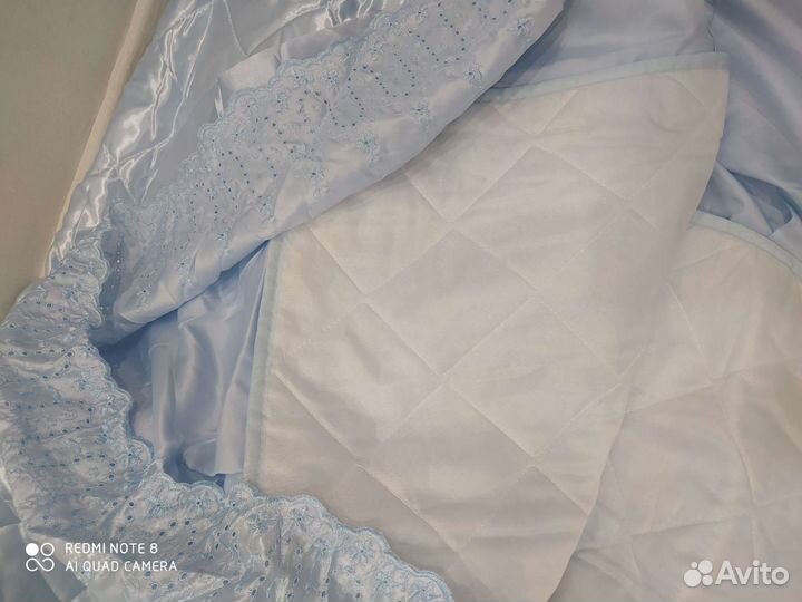 Покрывало с декор подушками Италия