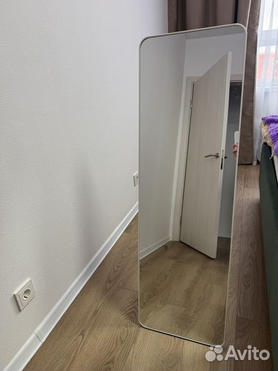 Зеркало напольное