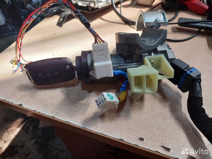Замок зажигания Киа Сиид 2