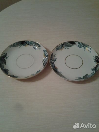 2 фарфоровых блюдца. лфз