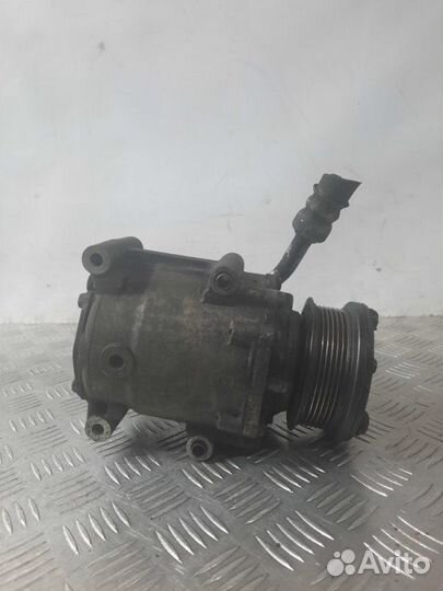 Компрессор кондиционера Ford Focus 2.0 eddf 2003