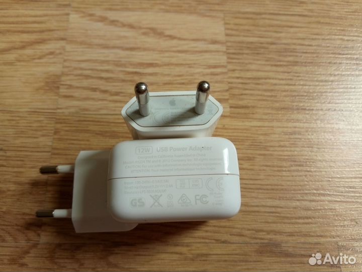 Зарядное устройство Apple