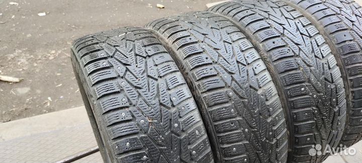 Nokian Tyres Hakkapeliitta 7 205/60 R16