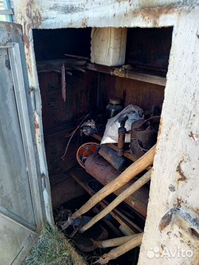 Ящик металлический