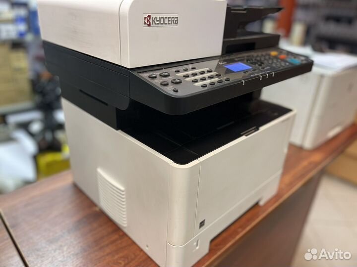 Мфу лазерный Kyocera ecosys M2040dn (67241)