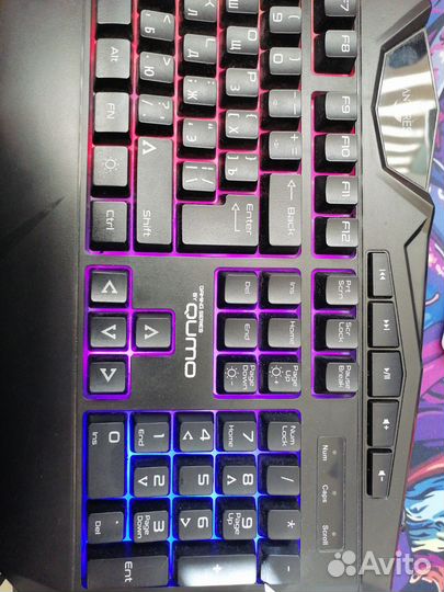Игровая клавиатура с подсветкой