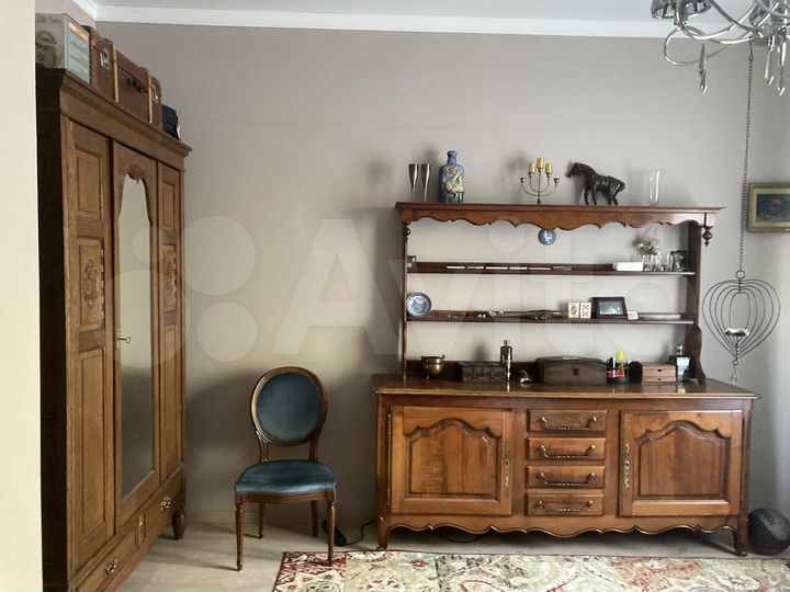 1-к. квартира, 42,2 м², 1/3 эт.