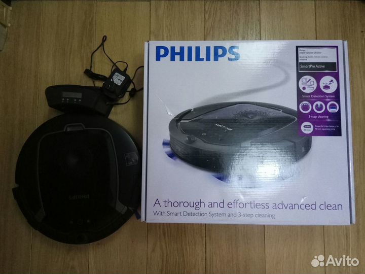 Продам робот-пылесос philips fc8810/01