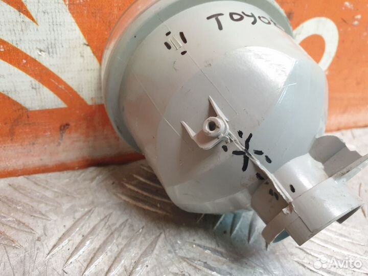 Птф правый Toyota Rav4 4 CA40 2015-2019