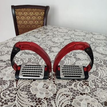 Стремена acavallo